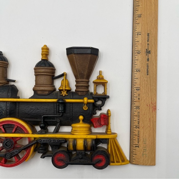 Vintage Homco Wall Hangings Lot Train Locomotive Stagecoach Main Street USA Deco - Picture 13 of 13